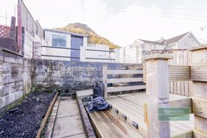 Photo 5- click for photo gallery